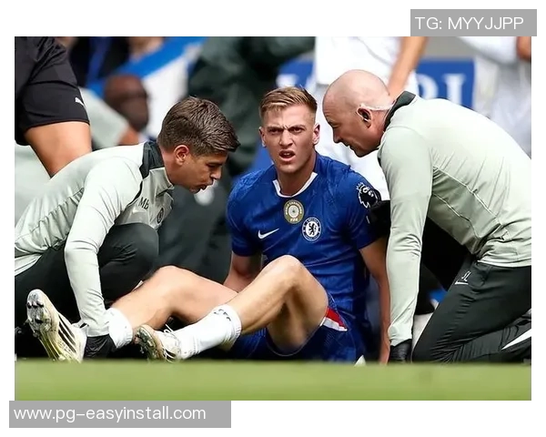 足总杯波尔图与切尔西战平神奇扑救引发争议判罚引发热议